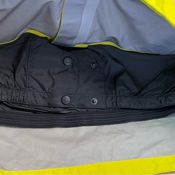 Marmot Women's Steamboat Ambassador First Tram Ski/Snow Jacket (L) Yellow - Picture 11 of 13